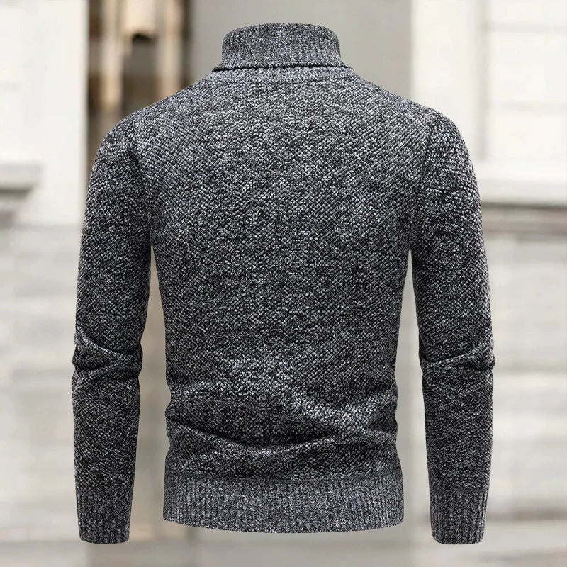 Luxuriöser Rollkragenpullover Aus Strick