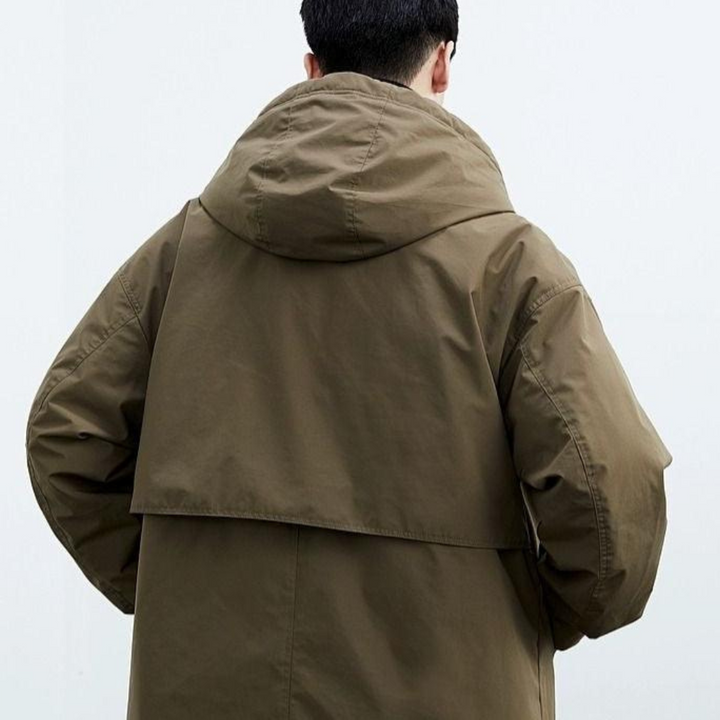Wetterfeste Herrenjacke mit Kapuze