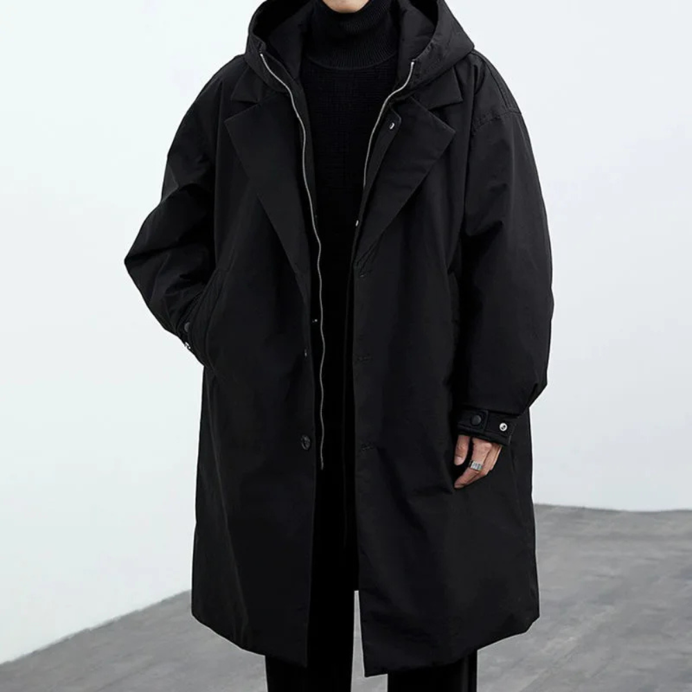 Wetterfeste Herrenjacke mit Kapuze