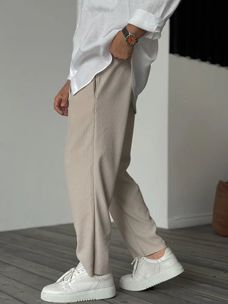 Herren Relax Fit Plissee Hose – Eleganter und Bequemer Alltags- und Business-Look
