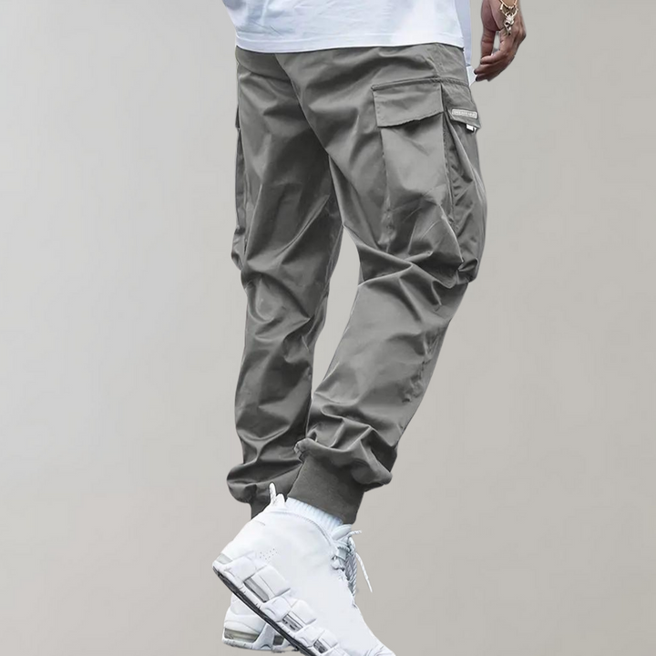 Herren Cargo Jogginghose – Lila Streetwear-Hose mit Reißverschlusstaschen &amp; Bündchen