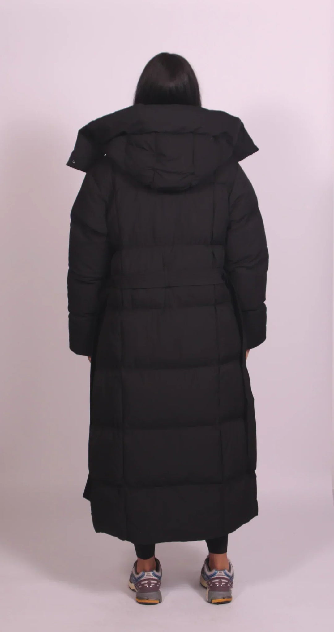 Langer Steppmantel für Damen