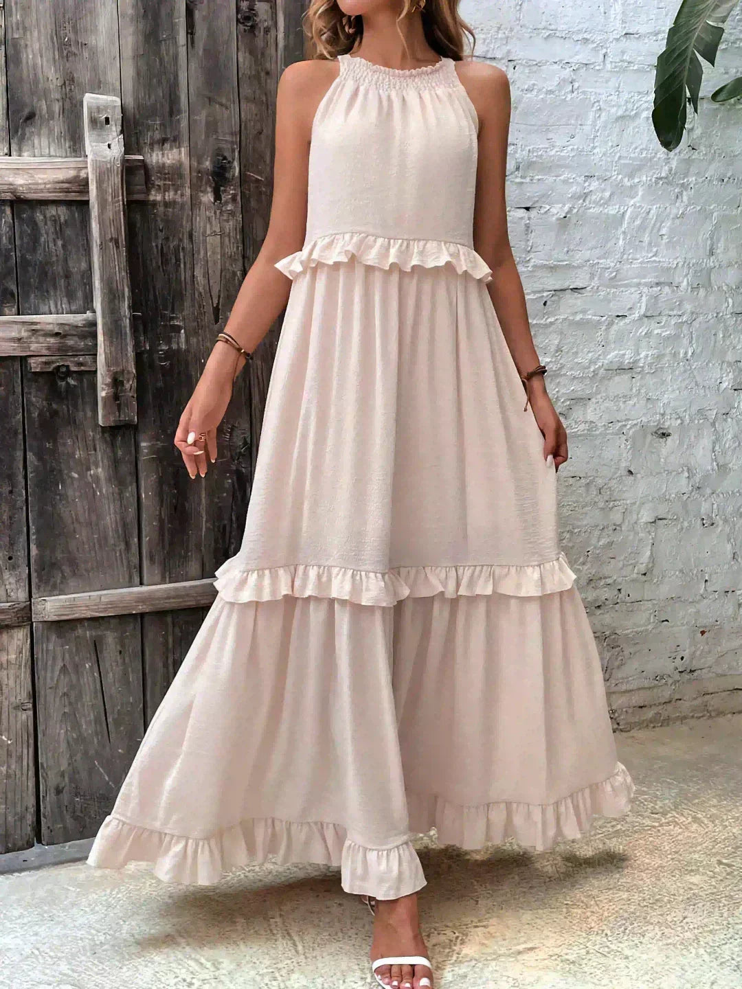 Lou | Elegantes ärmelloses Kleid mit Rüschen