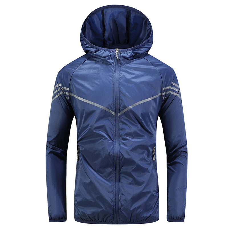 Wetterfeste Herrenjacke mit Kapuze