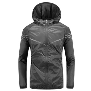 Wetterfeste Herrenjacke mit Kapuze