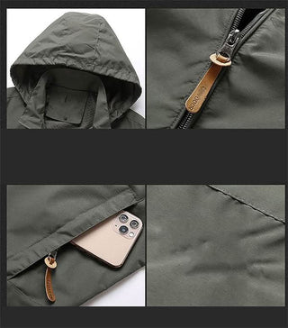 Wetterfeste Herrenjacke mit Kapuze